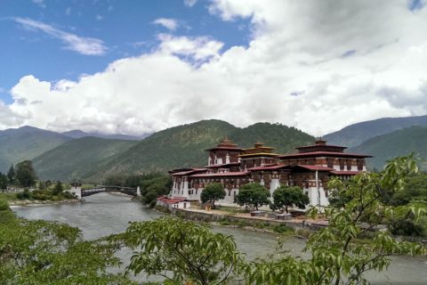 bhutan punakha dzong