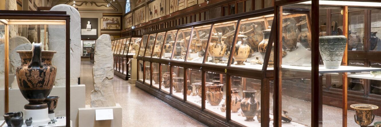 28 dicembre 2023: Visita guidata con archeologo “Il rogo dell’eroe. I culti funerari degli Etruschi” al Museo Civico Archeologico di Bologna