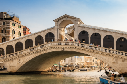 Venezia a luci rosse. Un percorso nella storia e nella società della Serenissima, tra Rinascimento dell’amore e Settecento patrizio presso il Museo di Palazzo Mocenigo